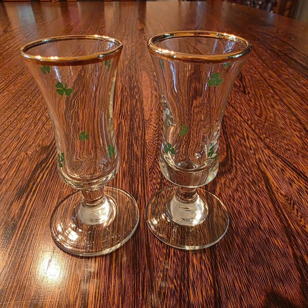 Vintage Shamrock Cordial Glasses Pair Gold Rim Irish Liqueur St Patricks Day 4
